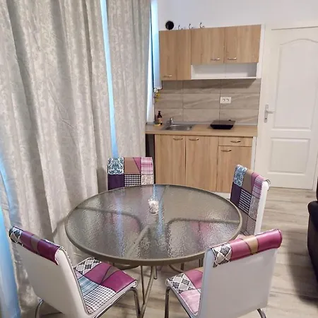 Apartament Adam Апартаменты *